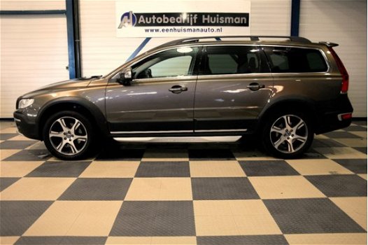 Volvo XC70 - 2.0 D4 FWD 133kW/181pk Aut8 Summum CLIMA + ADAPT.CRUISE + ADAPT.BI-XENON + NAVI SENSUS - 1