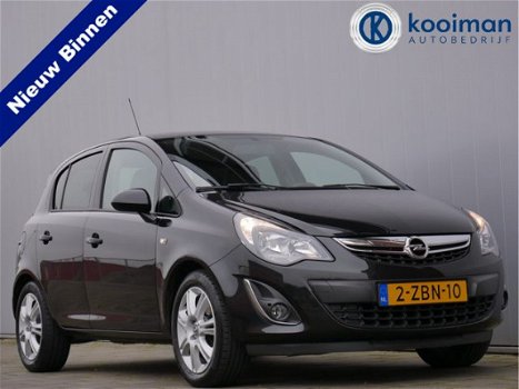 Opel Corsa - 1.2-16V 86pk BlitZ 5-deurs Navigatie / Bluetooth / Winterpakket - 1