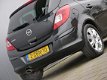 Opel Corsa - 1.2-16V 86pk BlitZ 5-deurs Navigatie / Bluetooth / Winterpakket - 1 - Thumbnail