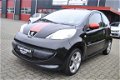 Peugeot 107 - 1.0-12V Street racing Airco, elek ramen, centr, toerenteller - 1 - Thumbnail