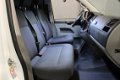 Volkswagen Transporter - 2.0 TDI 140 pk Aut. L2H1 DSG/Airco/Cruise - 1 - Thumbnail