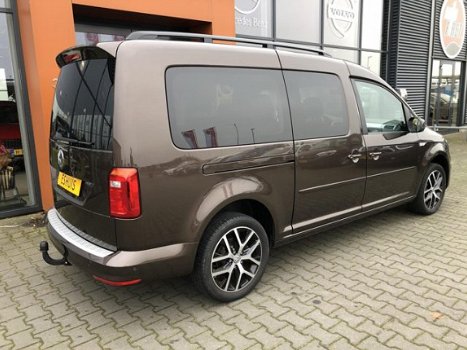 Volkswagen Caddy Maxi - 1.4 TSI Comfortline 5p Navigatie / Trekhaak / 17