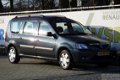 Dacia Logan MCV - 1.6 16v Laureate - 1 - Thumbnail