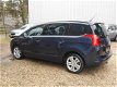 Peugeot 5008 - 1.6 THP Blue Lease Executive 7p - 1 - Thumbnail