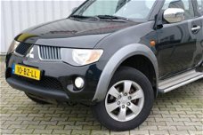 Mitsubishi L 200 - 2.5 DI-D Club Cab Intense nieuwe apk