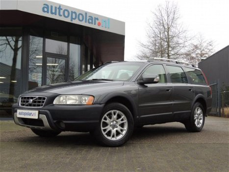 Volvo XC70 - D5 185pk Aut. Momentum/7-pers/Leder/Navi/Trekhaak - 1