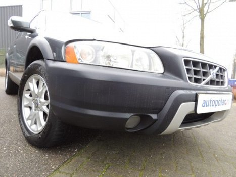 Volvo XC70 - D5 185pk Aut. Momentum/7-pers/Leder/Navi/Trekhaak - 1