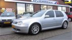 Volkswagen Golf - 2.3 V5 Highline - 1 - Thumbnail