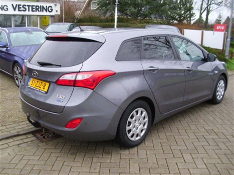 Hyundai i30 Wagon - 1.6 GDI i-Motion NAVI nw model - 1