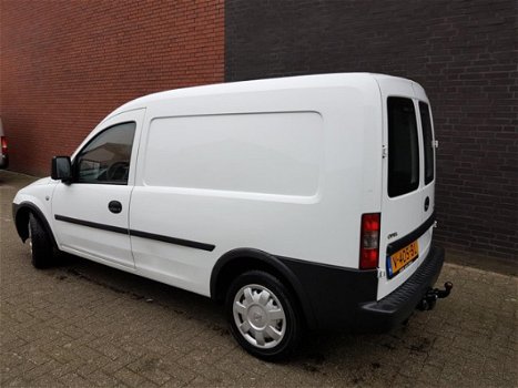 Opel Combo - 1.4-16V Comfort 600 kg. / Nwe banden Zeer mooi - 1