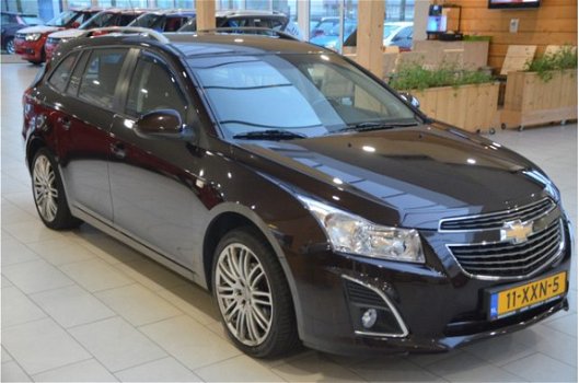 Chevrolet Cruze Station Wagon - 1.4LT+ [LPG | NAVI I CRUISE | DEALER OH I 140PK] - 1