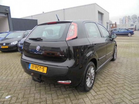 Fiat Punto Evo - 1.3 M-Jet Dynamic Airco. Cruise. Elek. Pakket. 5-Deurs - 1