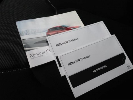 Renault Clio Estate - 1.5 dCi ECO Expression | Lichtmetalen velgen | Navigatie | Parkpilot | - 1