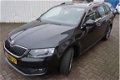 Skoda Octavia Combi - 1.4 TSI Elegance Businessline Aut - 1 - Thumbnail