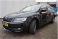 Skoda Octavia Combi - 1.4 TSI Elegance Businessline Aut - 1 - Thumbnail