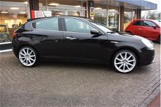 Alfa Romeo Giulietta - 1.4 TURBO MULTIAIR DISTINCTIVE