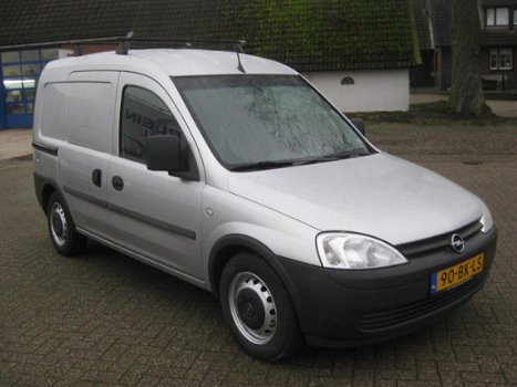 Opel Combo - 1.7 DTI combo van eerste eigenaar met portiervergrendeling op afstandsbediening - 1
