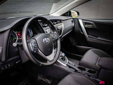 Toyota Auris Touring Sports - 1.8 Hybrid Lease Panoramadak / Navigatie / PDC / Keyless - 1