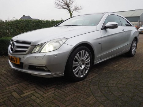 Mercedes-Benz E-klasse Coupé - 350 CDI Elegance | Panoramadak | Bi-Xenon | Comand | Zeer netjes | - 1