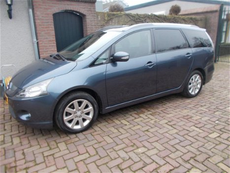 Mitsubishi Grandis - 2.4-16V InSport 2007 7 pers.leer automaat zeer nette auto - 1