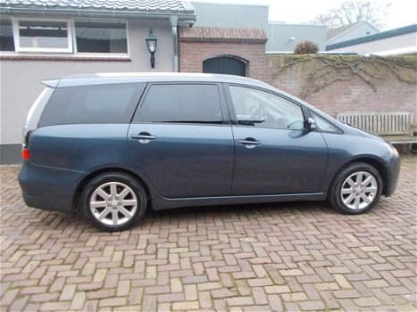 Mitsubishi Grandis - 2.4-16V InSport 2007 7 pers.leer automaat zeer nette auto - 1