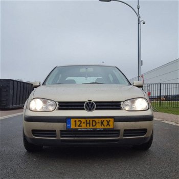 Volkswagen Golf - 1.6 16V - 1