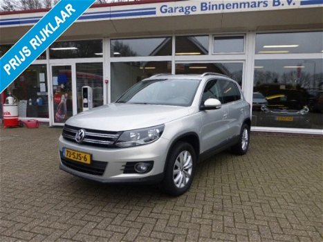 Volkswagen Tiguan - 1.4 TSI SportenStyle 5 Drs SUV, Panorama, Navi, Lichtm, - 1