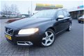 Volvo V70 - D5 R-DESIGN HANDBAK LEER NAVI TREKHAAK ZEER MOOI - 1 - Thumbnail