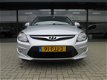 Hyundai i30 - 1.6i CVVT i-Motion Ecc Navi Pdc 2011 - 1 - Thumbnail