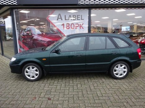 Mazda 323 Fastbreak - 2.0i Touring , Airco, Dealeronderhouden, Eerste eigenaar - 1