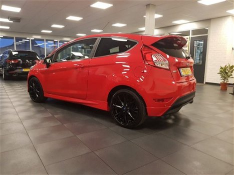 Ford Fiesta - 1.0 EcoB. Red Edit. 34000 km Navigatie Climaat PDC - 1