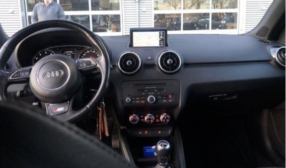 Audi A1 Sportback - 1.2 TFSI | 2 * S line | ABT tuning | 5-deurs | trekhaak - 1