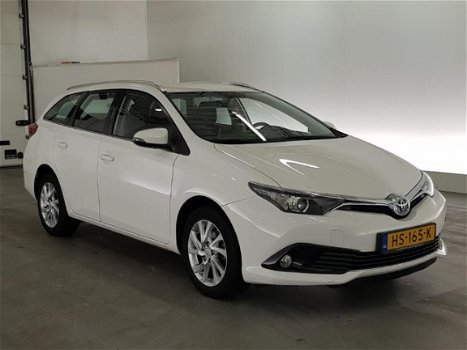 Toyota Auris Touring Sports - 1.8 Hybrid Aspiration 1e Eig Ecc Airco Cruise Navigatie Boekjes - 1