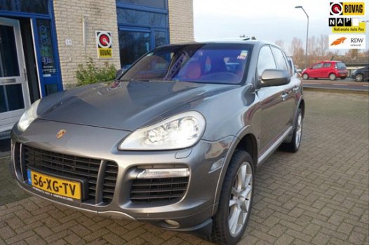 Porsche Cayenne - 4.8 Turbo - 1