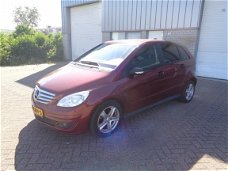 Mercedes-Benz B-klasse - 180 CDI Airco Navi Automaat