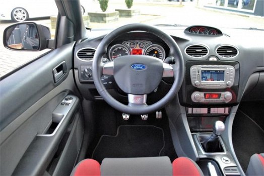 Ford Focus - 2.5 ST * NL-auto / 87dkm / Facelift - 1