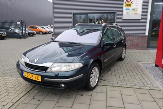 Renault Laguna Grand Tour - 2.0-16V Privilège Cruise / airco / Elek. ramen - 1