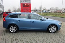 Volvo V60 - 2.4 D6 AWD Plug-In Hybrid Summum EXCL. BTW. Navigatie / Cruise / Airco / incl. BTW 17484