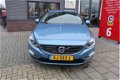 Volvo V60 - 2.4 D6 AWD Plug-In Hybrid Summum EXCL. BTW. Navigatie / Cruise / Airco / incl. BTW 17484 - 1 - Thumbnail