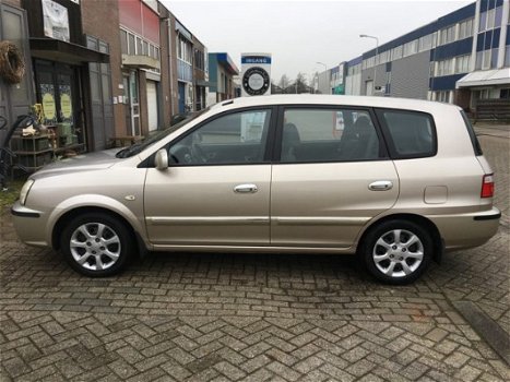 Kia Carens - 2.0 CVVT EX - 1