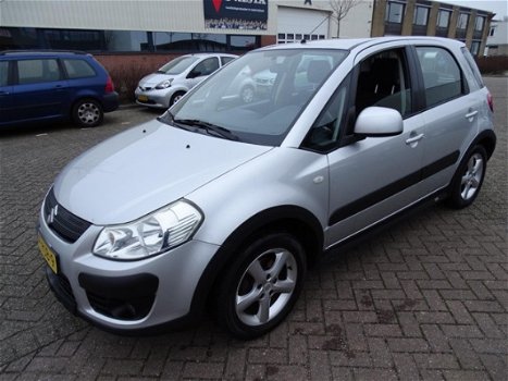 Suzuki SX4 - 1.6 Exclusive keyless - 1