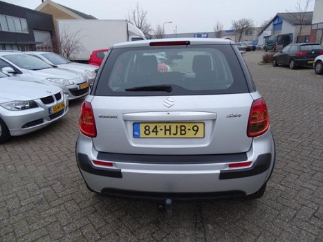 Suzuki SX4 - 1.6 Exclusive keyless - 1