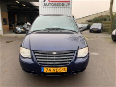 Chrysler Ram Van - 2.8 CRD / Airco / Automaat / APK 01-2021