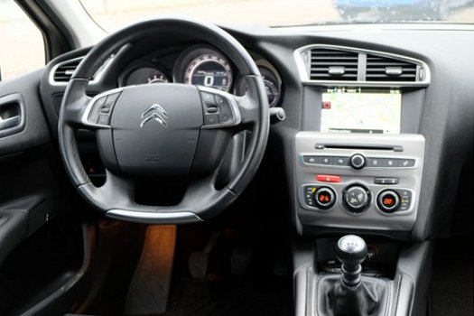 Citroën C4 - 1.2 PureTech 131pk 6-bak 5-drs Shine | Navi | Trekhaak | Cruise - 1
