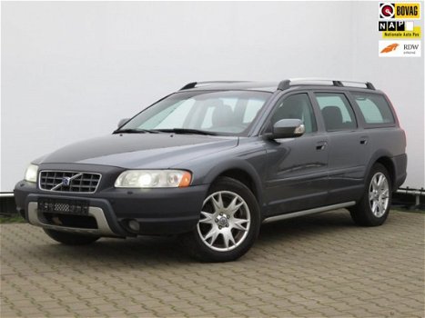 Volvo XC70 - 2.4 D5 Summum Excl. BPM - 1