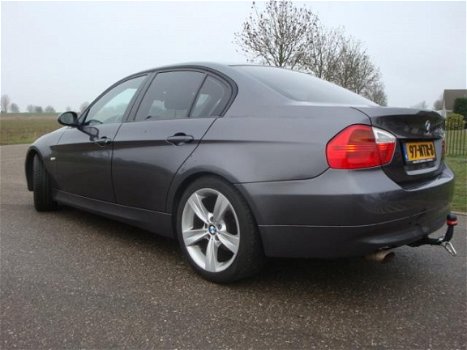 BMW 3-serie - 320i executive airco navi - 1