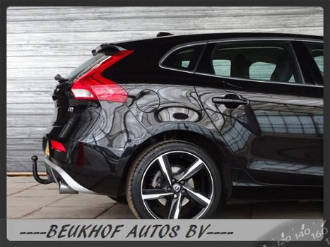 Volvo V40 - 2.0 d2 Panoramadak Xenon Ruit/Stoelverwarming - 1