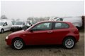 Alfa Romeo 147 - 2.0 T.Spark Distinctive - 1 - Thumbnail