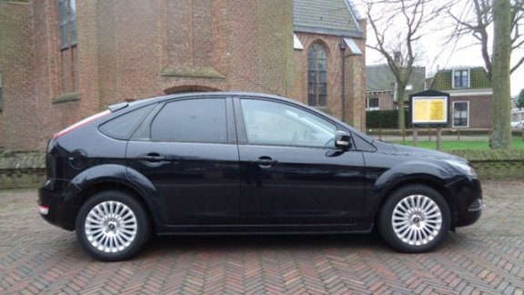 Ford Focus - 1.8 16V 125PK 5d RIJKLAAR PRIJS - 1