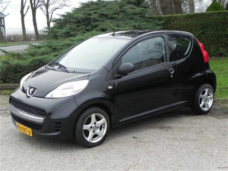 Peugeot 107 - 1.0-12V XR, Airco - 1